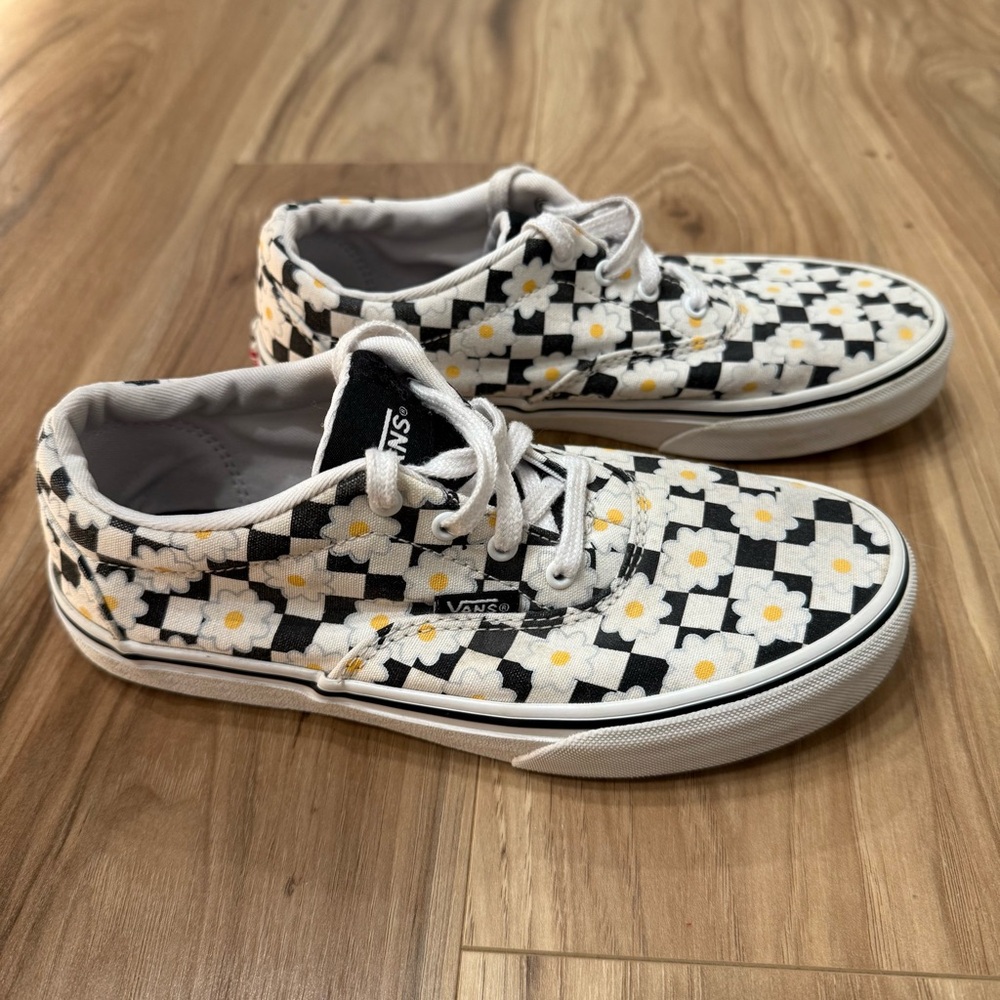 Vans Kids' Black and White Checkered Floral Sneakers Size 4 - Picture 5 of 6